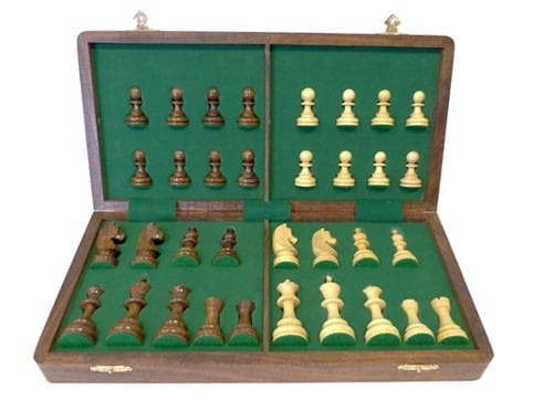 Coffret d'échecs magnétique en acacia -  modèle Intermédiaire
