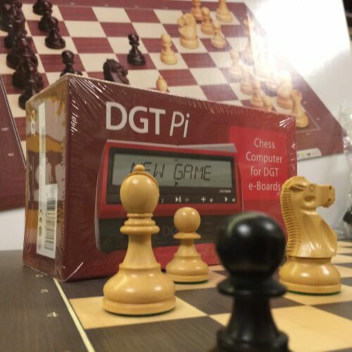 Echiquier DGT Wengué  avec Pièces classiques + DGT Pi