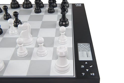 Jeu d' échecs électronique DGT Centaur
