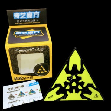 Pyraminx Gear Qiyi Black