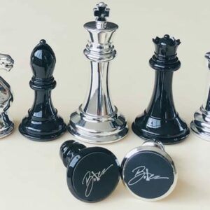 Pièces d'échecs staunton Silver/Black